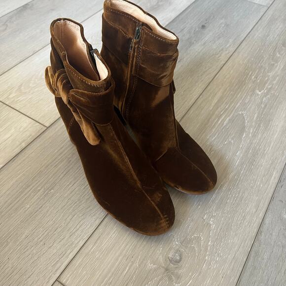 Madewell 'Esme' Women's 7.5 Velvet Bow Ankle Boot Brown Bootie Holiday - Picture 4 of 8